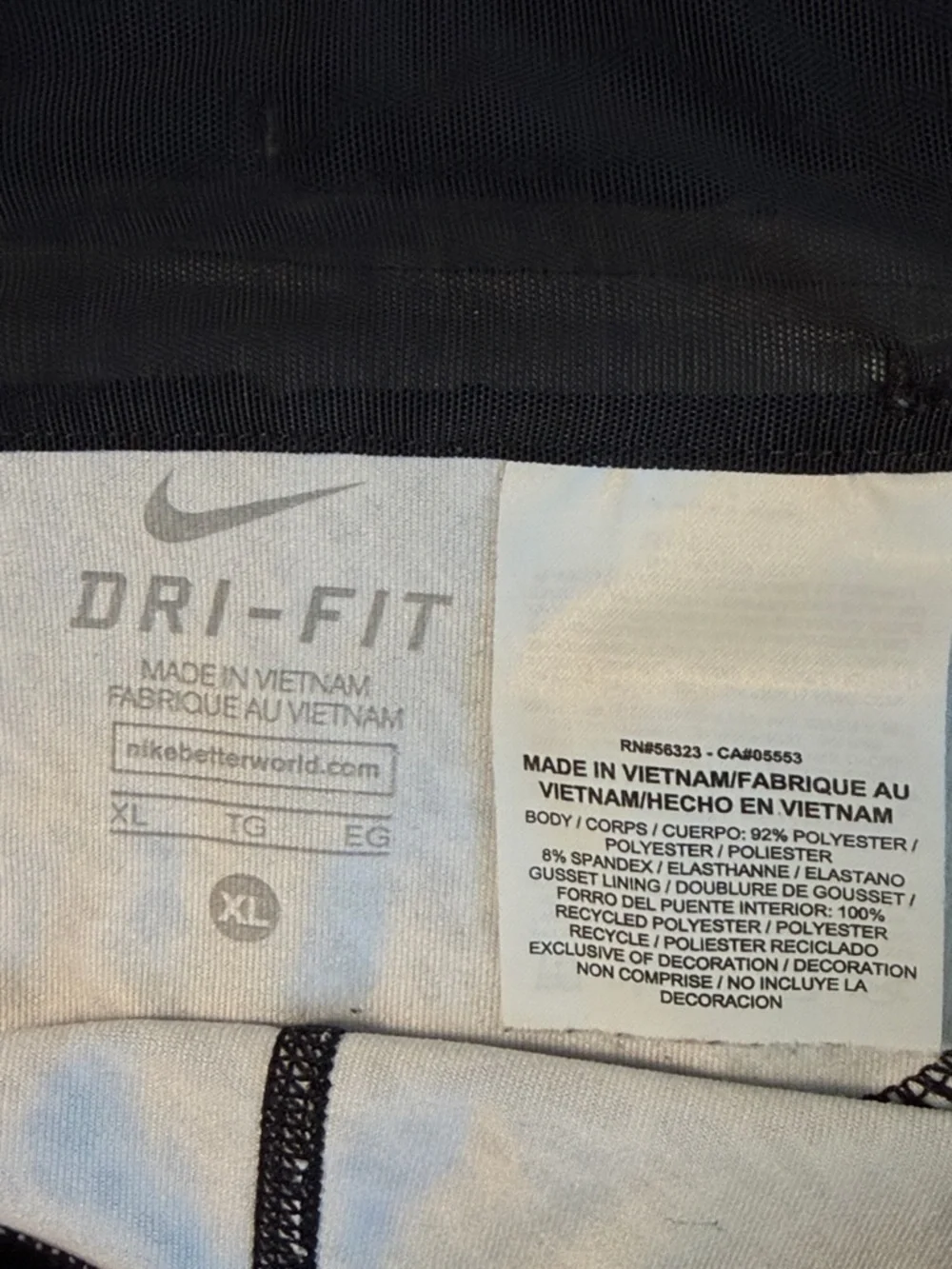 Nike Pronto Essential Running Cropped Leggings Black & White Pattern Size XL